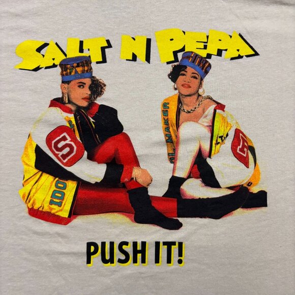 Salt N Pepa Hot Cool and Vicious Push It Hip-Hop Oversized T-Shirt XL - Picture 2 of 4